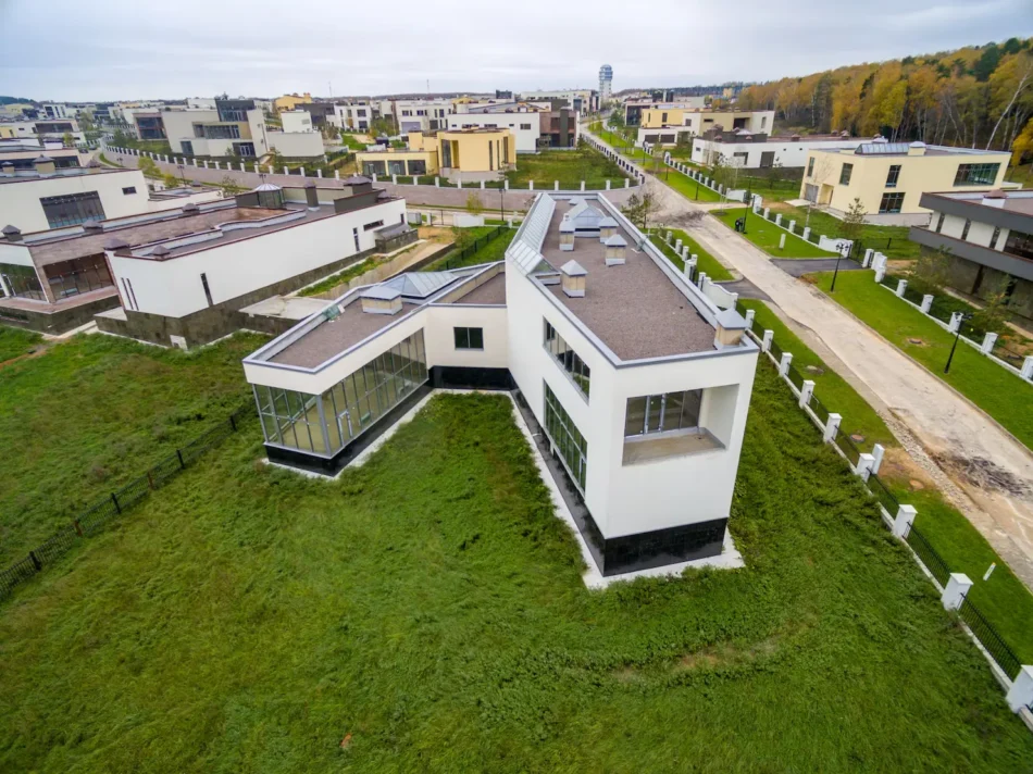 Are There Any Individual Houses for Sale in Bangalore with Modern Amenities? 